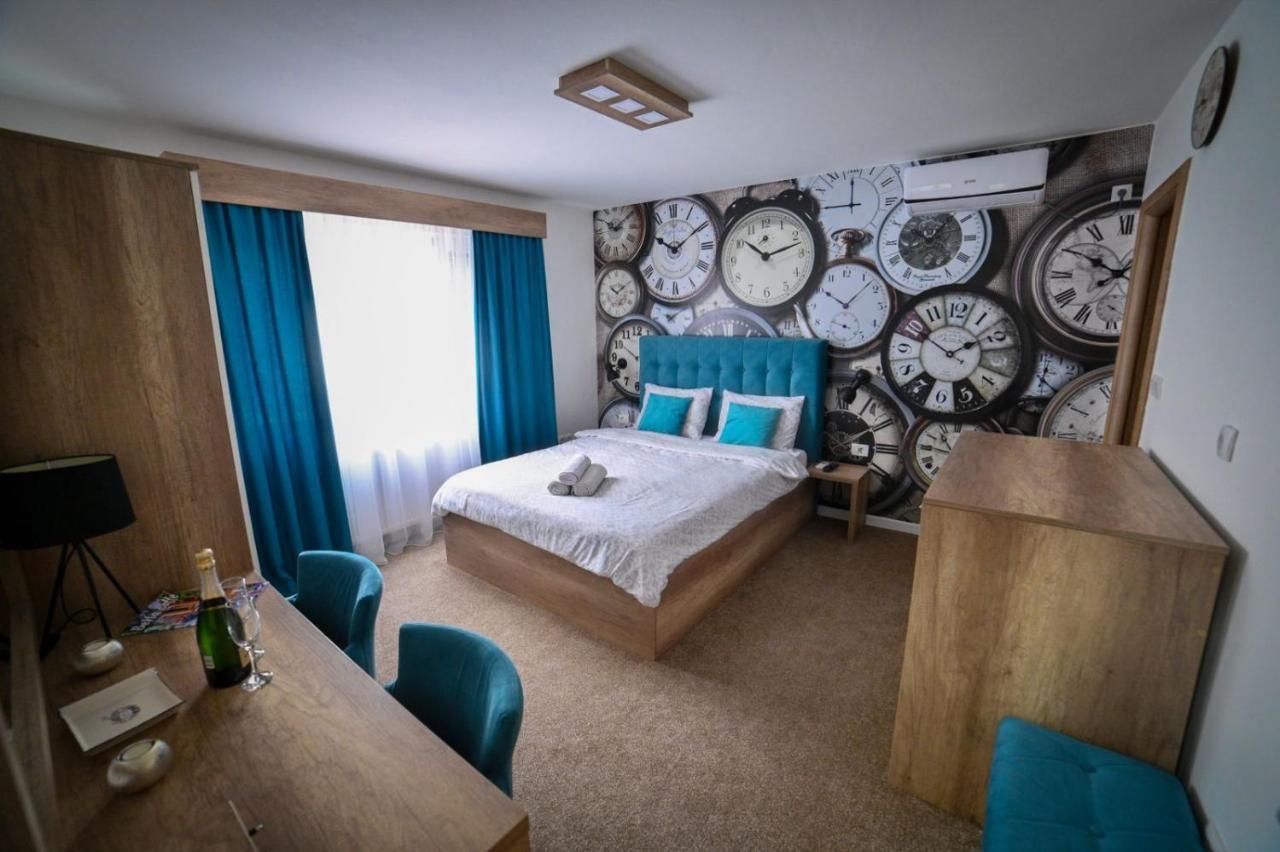 Studio Apartmani Emili Apartman Br 2 ビイェリナ エクステリア 写真