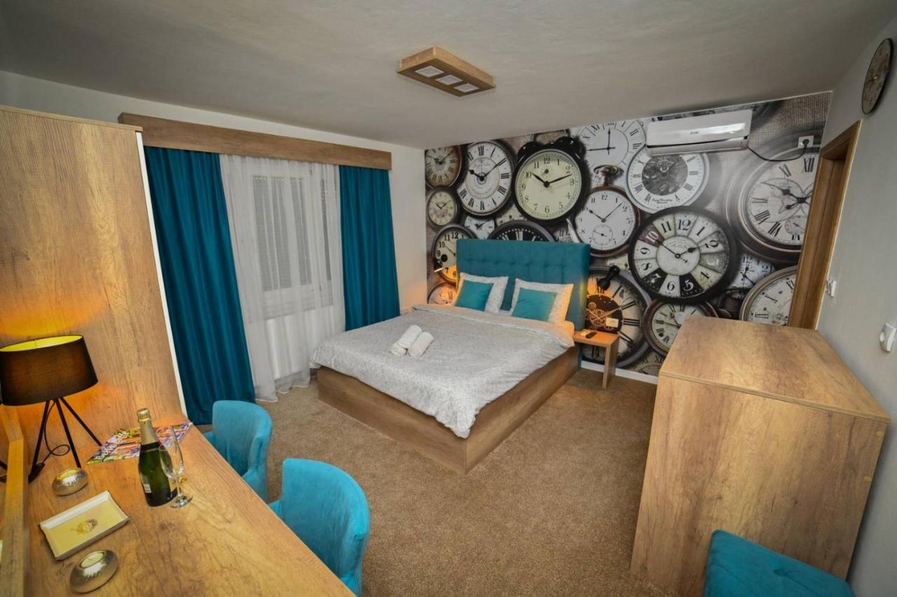 Studio Apartmani Emili Apartman Br 2 ビイェリナ エクステリア 写真